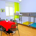 Do Castelo Hostel